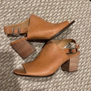 Lucky brand size 9.5